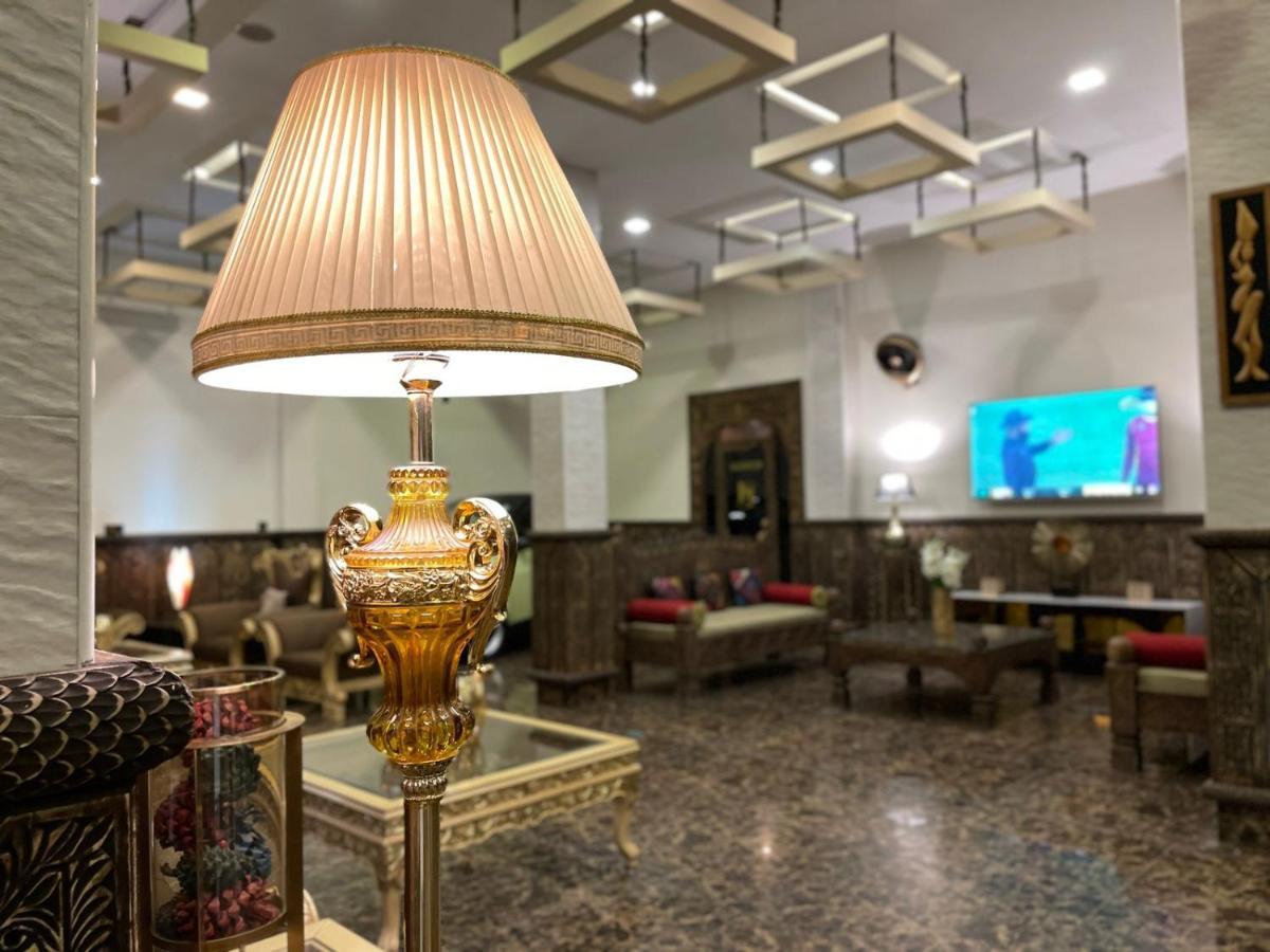 Burj Al Swat Hotel Saidu Sharif Экстерьер фото